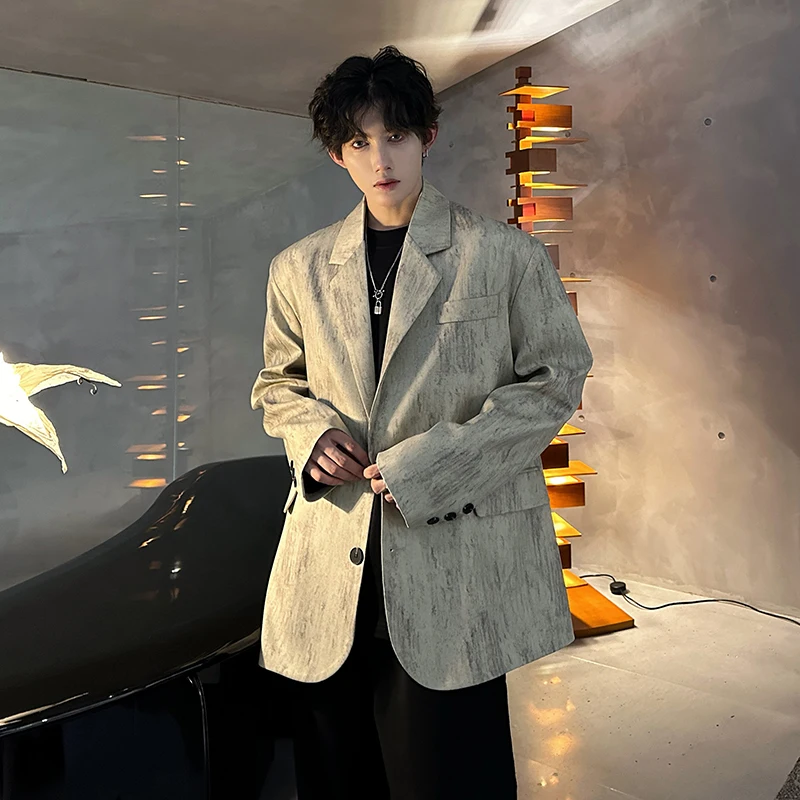 Мужской модный пиджак с подплечниками и эффектом потертости, осень 2025, премиум-класс, свободный крой, полиэстер
Мужской модный пиджак с подплечниками и эффектом потертости, осень 2025, премиум-класс, свободный крой, полиэстер