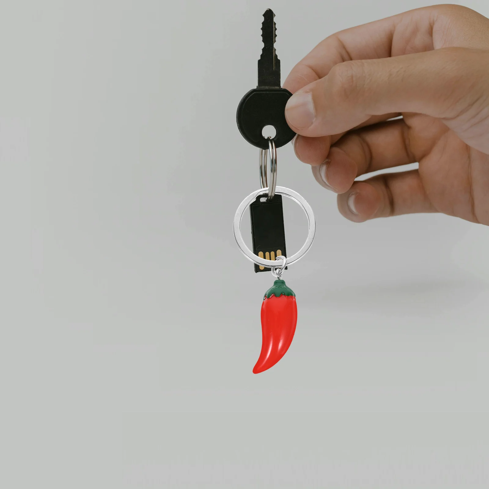 5pcs Chili Keychain Realistic Simulation Alloy Party Favor Bag Hanging Pendant Accessories Key Ring Gifts Jewelry Craft
5pcs Chili Keychain Realistic Simulation Alloy Party Favor Bag Hanging Pendant Accessories Key Ring Gifts Jewelry Craft