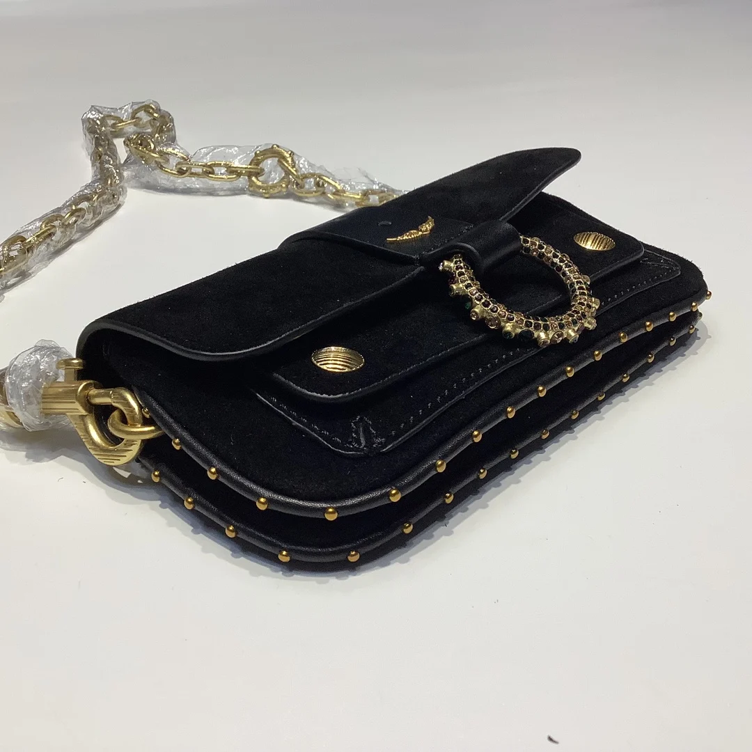 Shoulder Bags For Women Crossbody Bag Designer Wing Decoration 2Chains Straps White Color Flap Zipper Handba
Shoulder Bags For Women Crossbody Bag Designer Wing Decoration 2Chains Straps White Color Flap Zipper Handba