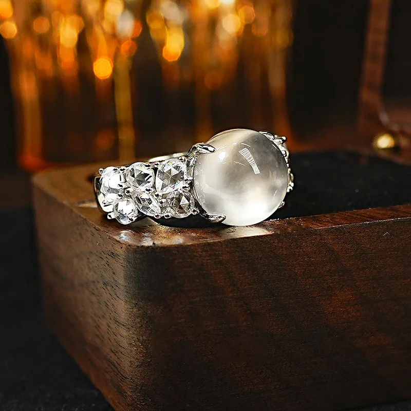 Natural Ice Transparent White Chalcedony Gray Agate Vintage Elegant Simple Open for Women Round Ring Jewelry
Natural Ice Transparent White Chalcedony Gray Agate Vintage Elegant Simple Open for Women Round Ring Jewelry
