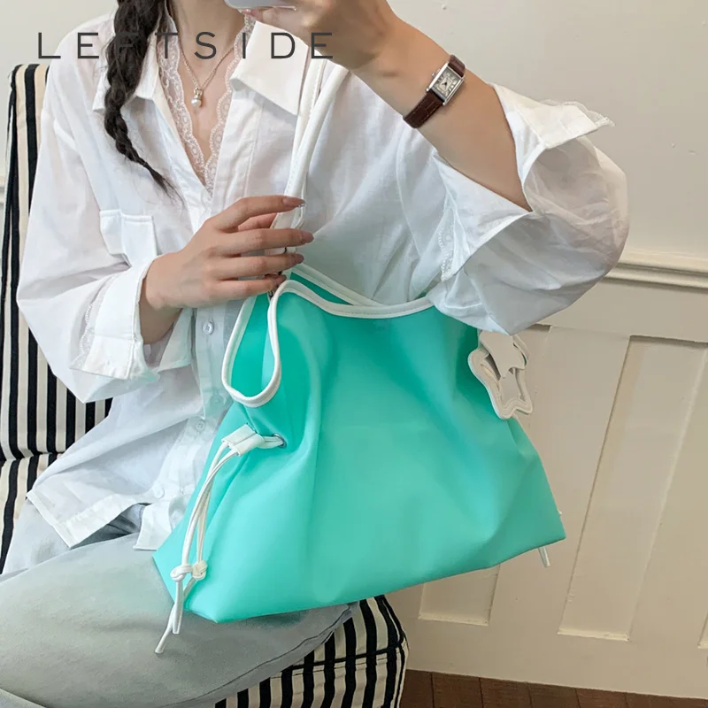 Korean Solid Color Shopper Bag Ladies Daily School Shoulder Tote Bags 2026 New Trend Summer Fashion large capacity Handbags
Korean Solid Color Shopper Bag Ladies Daily School Shoulder Tote Bags 2026 New Trend Summer Fashion large capacity Handbags