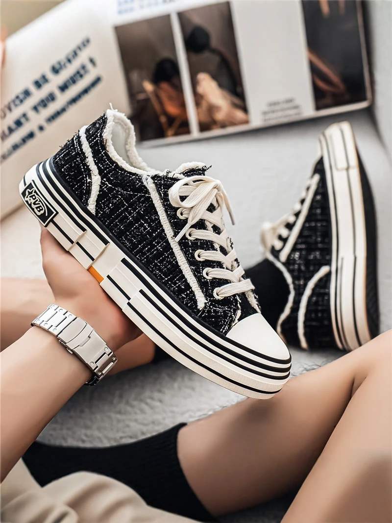 Men's Canvas Shoes Summer 2026 New Style Breathable Thick Bottom Low Cut Board Shoes Versatile Trendy Sports Poor Man's Shoes
Men's Canvas Shoes Summer 2026 New Style Breathable Thick Bottom Low Cut Board Shoes Versatile Trendy Sports Poor Man's Shoes