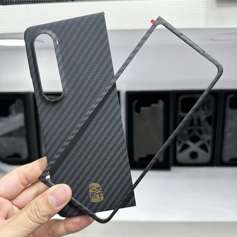 New Real Aramid Fiber For Samung Galaxy Z Fold 4 Anti-fall Carbon Ultra Thin Buine Z Fold 4 5G Phone Hard Case Cover
New Real Aramid Fiber For Samung Galaxy Z Fold 4 Anti-fall Carbon Ultra Thin Buine Z Fold 4 5G Phone Hard Case Cover