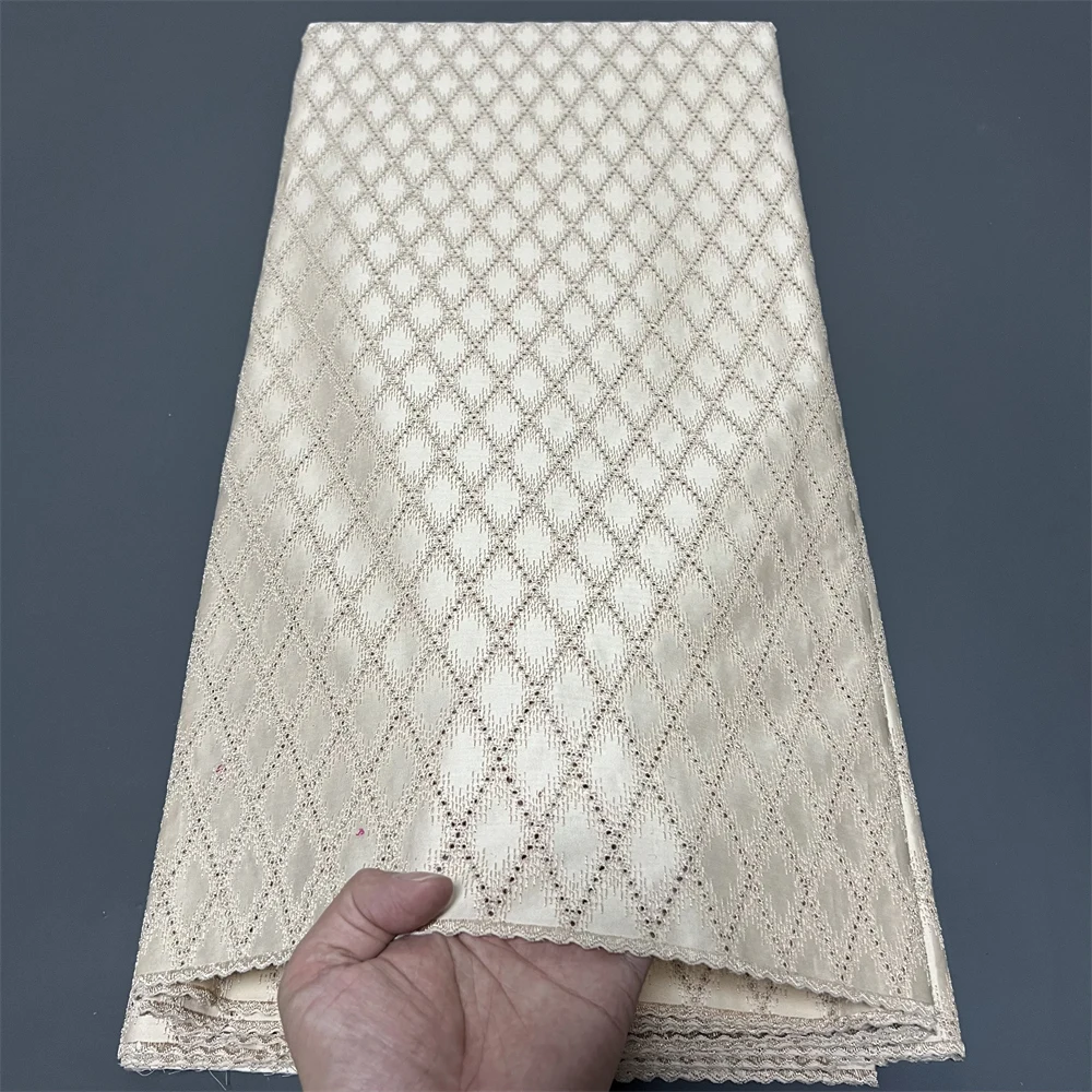 2025 африканский нигерийский тюль, кружевная ткань для шитья платья, высокое качество, дамасский хлопок, чистая вышивка, свадебная вечеринка, 5 ярдов hz1387 
2025 африканский нигерийский тюль, кружевная ткань для шитья платья, высокое качество, дамасский хлопок, чистая вышивка, свадебная вечеринка, 5 ярдов hz1387