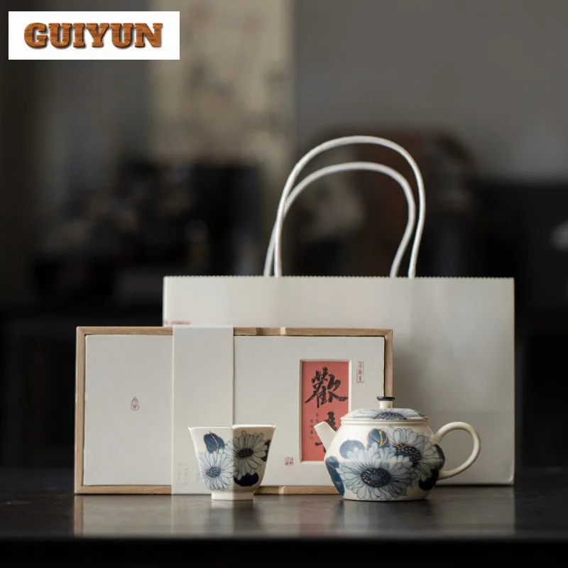 Hand Drawn Blue And White Sunflower Gold Drawing Teaset Complete Set Antique Tea Ceremony Set Teapot And Tea Cup Set Teaset Gift
Hand Drawn Blue And White Sunflower Gold Drawing Teaset Complete Set Antique Tea Ceremony Set Teapot And Tea Cup Set Teaset Gift