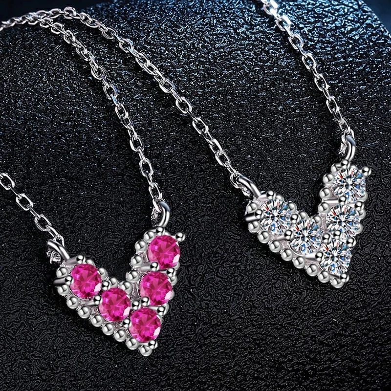 Moissanite necklace 925 silver V-shaped heart necklace temperament heart-shaped collarbone chain light luxury niche accessory ne
Moissanite necklace 925 silver V-shaped heart necklace temperament heart-shaped collarbone chain light luxury niche accessory ne