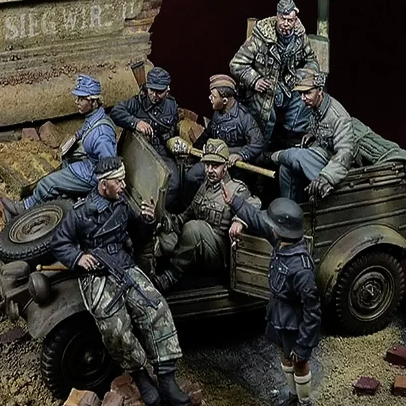 1/35 наборы моделей солдата из смолы, фигурка бесцветная и самособранная (8 солдат) A-2055
1/35 наборы моделей солдата из смолы, фигурка бесцветная и самособранная (8 солдат) A-2055