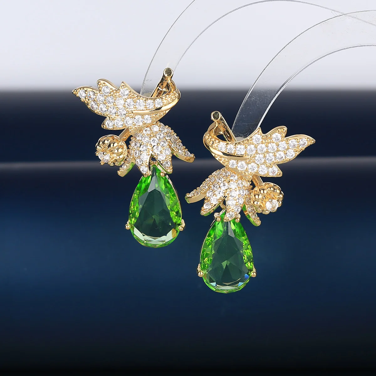 925 Silver Needle Luxury Leaf Flower Green Gemstone Drop Earrings, Elegant Bridal Wedding Jewelry Gift for Women
925 Silver Needle Luxury Leaf Flower Green Gemstone Drop Earrings, Elegant Bridal Wedding Jewelry Gift for Women
