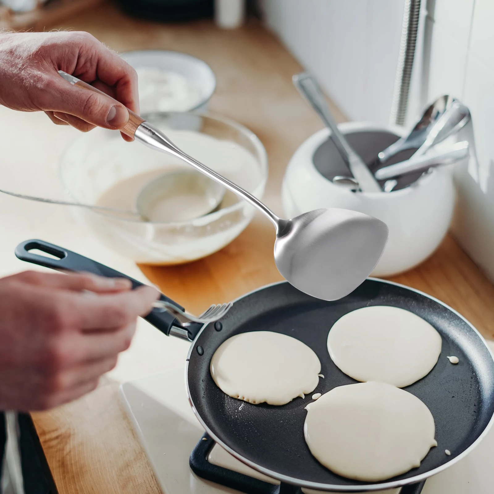 Stainless Steel Spatula Cooking Utensil Kitchen Tool Thickened Non Stick Pan Protector Crepe Maker Stainless Shovel
Stainless Steel Spatula Cooking Utensil Kitchen Tool Thickened Non Stick Pan Protector Crepe Maker Stainless Shovel