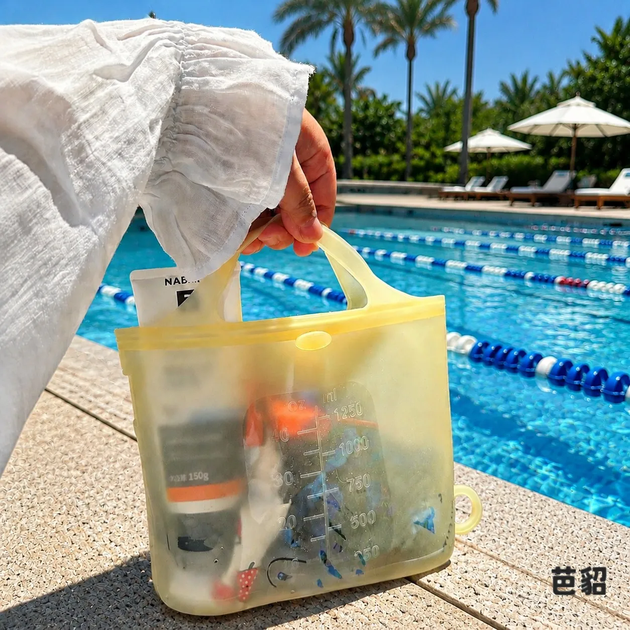 Large Capacity Swimming Suit Storage Bag Waterproof Wet And Dry Separation Fitness Travel Bag Portable Sports Swimming Bag
Large Capacity Swimming Suit Storage Bag Waterproof Wet And Dry Separation Fitness Travel Bag Portable Sports Swimming Bag