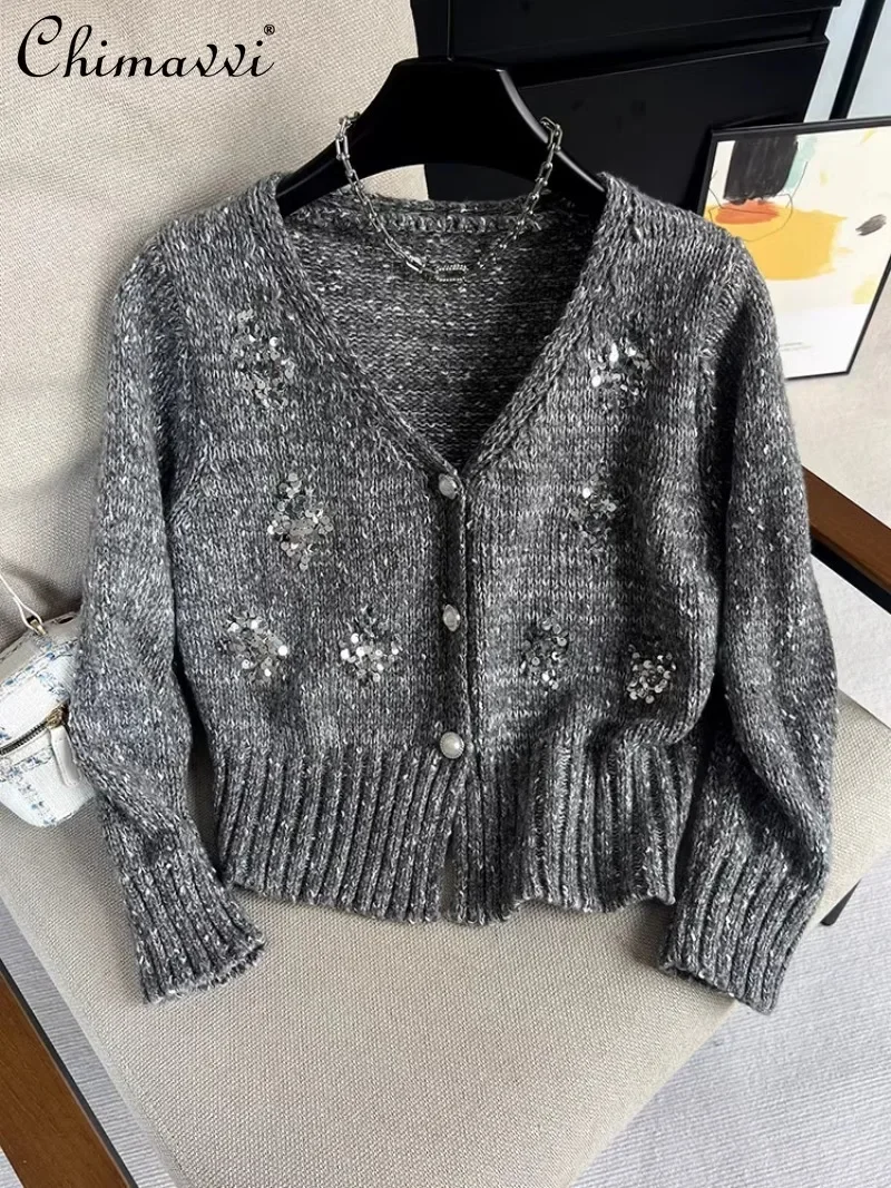 2024 Short Solid Color Spring and Autumn Heavy Industry Embroidered Knitted Top Sweater Cardigan Sequined Jacket For Women
2024 Short Solid Color Spring and Autumn Heavy Industry Embroidered Knitted Top Sweater Cardigan Sequined Jacket For Women