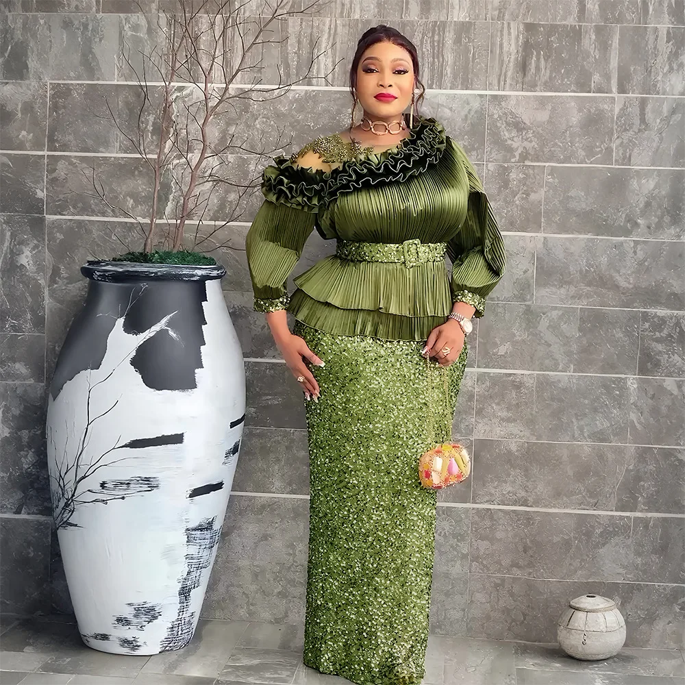 Элегантные африканские платья для женщин, большие размеры, вечернее длинное платье с блестками, Дашики, наряды в Анкаре, халат, африканская одежда 2026
Элегантные африканские платья для женщин, большие размеры, вечернее длинное платье с блестками, Дашики, наряды в Анкаре, халат, африканская одежда 2026