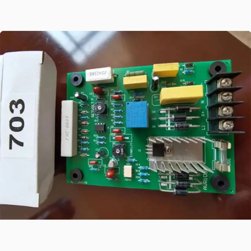 YH-701 AVR 701 703 704 PCB PC board генератор, автоматический стабилизатор напряжения, модуль управления, Универсальный генератор, spar
YH-701 AVR 701 703 704 PCB PC board генератор, автоматический стабилизатор напряжения, модуль управления, Универсальный генератор, spar