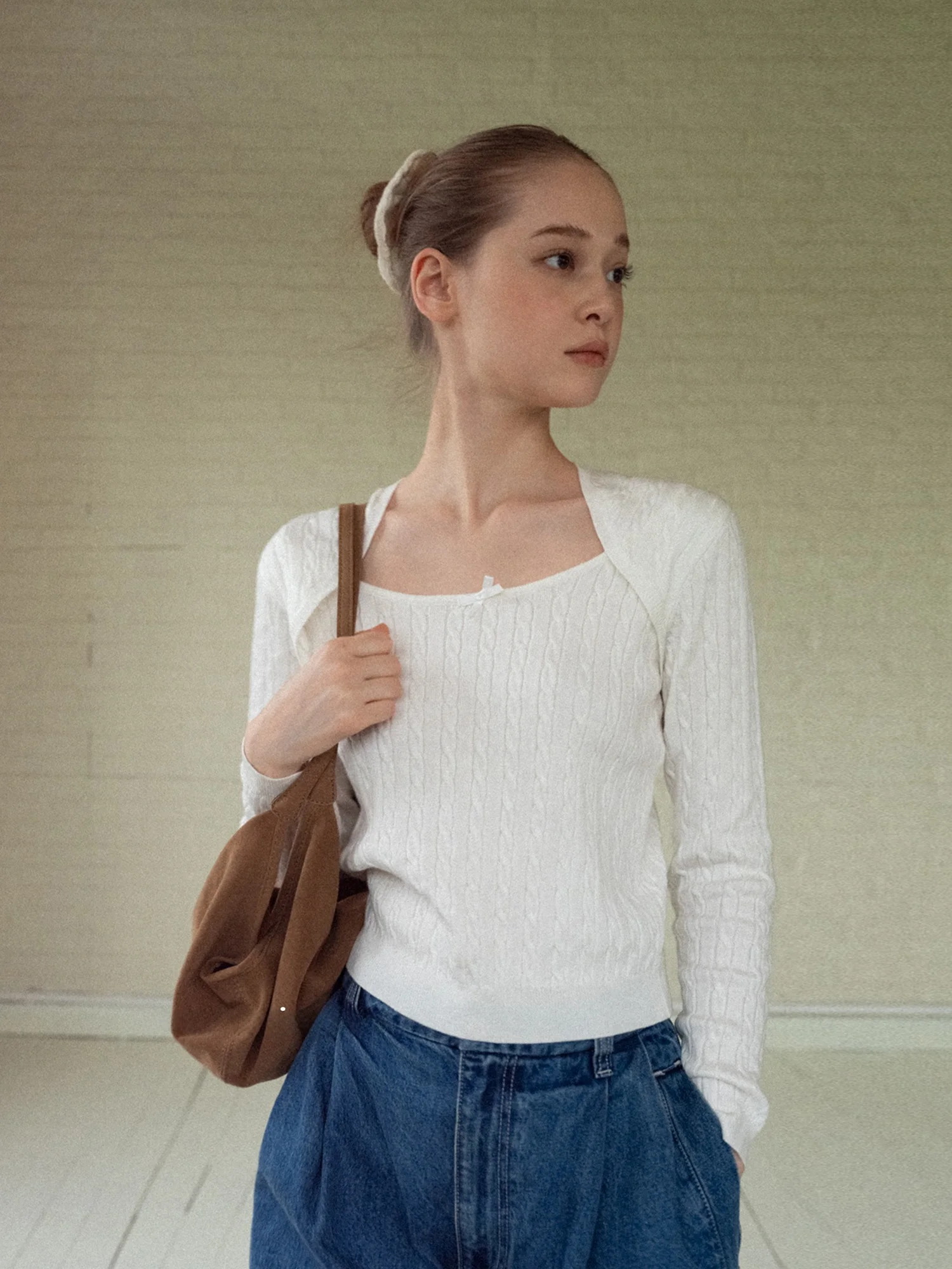 Sweet Style Knitted Sweater with Knot Design Slim Fit Long Sleeve Twist Polyamide Fiber Women's Daily Wear Warmth
Sweet Style Knitted Sweater with Knot Design Slim Fit Long Sleeve Twist Polyamide Fiber Women's Daily Wear Warmth