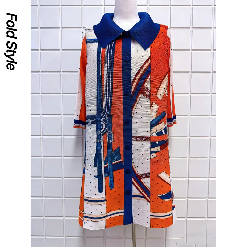 2025 Spring and Autumn New Pleated Design Seaside Vacation Dress Women's Single-breasted Loose Printed Shirt Skirt
2025 Spring and Autumn New Pleated Design Seaside Vacation Dress Women's Single-breasted Loose Printed Shirt Skirt