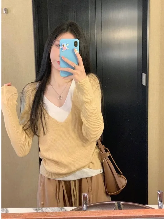 plus Size Women's Sweet Sle Soft Skin-Friendly Double Layer V-Ne Knitwear Autumn Waist-Cinching Base irt Top
plus Size Women's Sweet Sle Soft Skin-Friendly Double Layer V-Ne Knitwear Autumn Waist-Cinching Base irt Top
