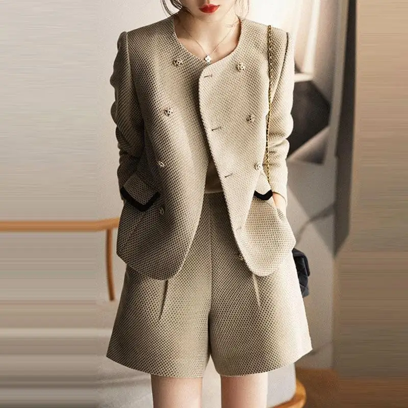 Women Clothing Autumn and Winter New High-end Temperament Round Neck Loose Casual Coat Shorts Set Two Piece Sets Women Outfits
Women Clothing Autumn and Winter New High-end Temperament Round Neck Loose Casual Coat Shorts Set Two Piece Sets Women Outfits