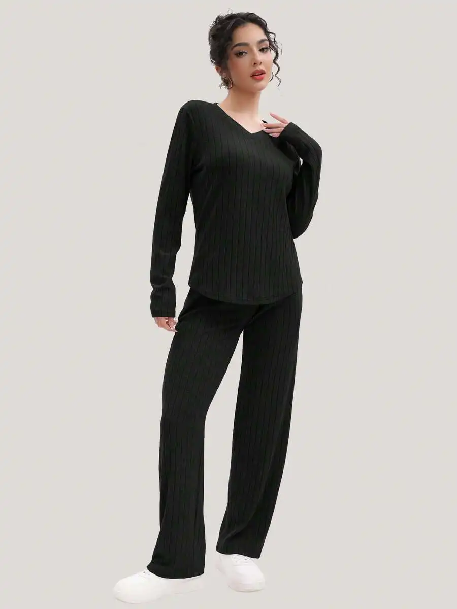 Ribbed V-Neck Long Sleeve Top And Wide Leg Pants Two Piece Set
Ribbed V-Neck Long Sleeve Top And Wide Leg Pants Two Piece Set