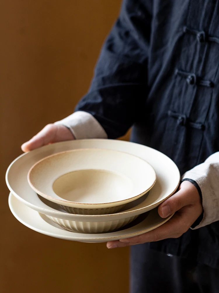 Retro Ceramic Dining Utensils Japanese Style Deep Dish Pasta Plate Hotel Display Western Dinner Plate Groove Stripe Plate
Retro Ceramic Dining Utensils Japanese Style Deep Dish Pasta Plate Hotel Display Western Dinner Plate Groove Stripe Plate