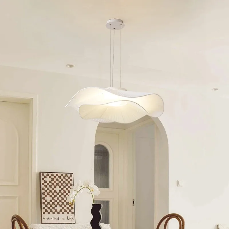 Modern Nordic Lotus Pendant Light White Fabric Ceiling Lamp for Dining Room LivingRoom Ceiling Chandelier Home Decor Lighting
Modern Nordic Lotus Pendant Light White Fabric Ceiling Lamp for Dining Room LivingRoom Ceiling Chandelier Home Decor Lighting