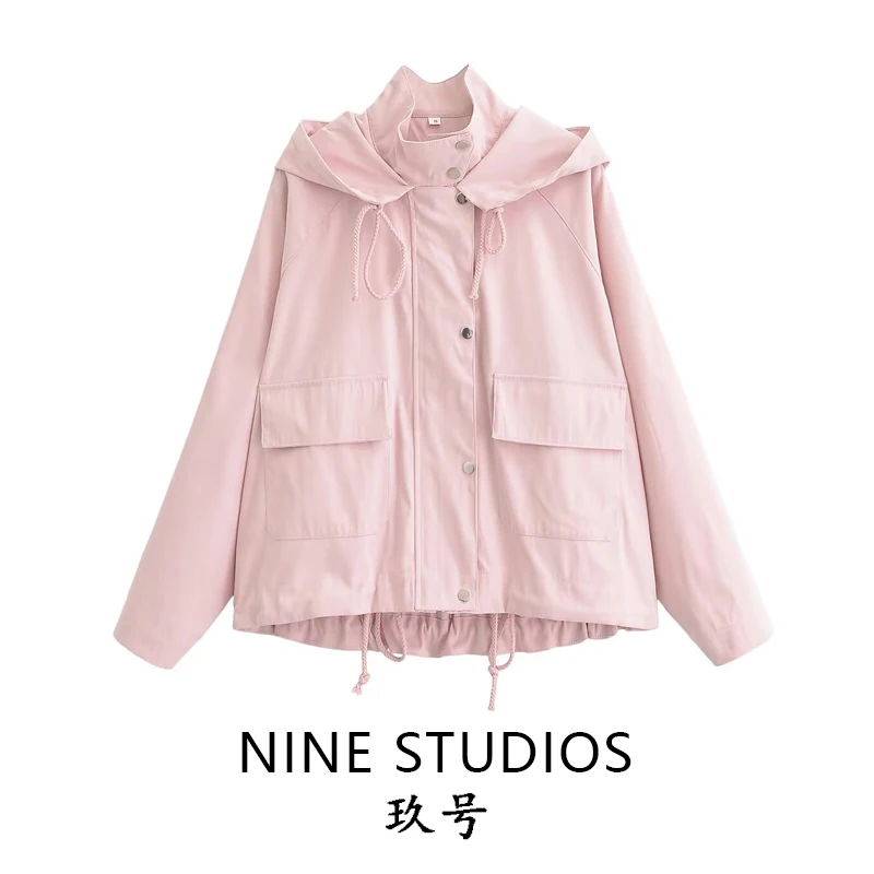 Pink High Collar Hooded Jacket Women's Loose Fit Coat with Pockets European Style Long Sleeve Polyester Fiber Button Closure
Pink High Collar Hooded Jacket Women's Loose Fit Coat with Pockets European Style Long Sleeve Polyester Fiber Button Closure