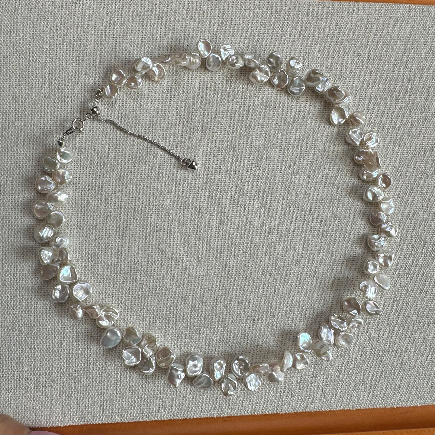 Natural Baroque Flower Pearl Necklace 8-10mm Freshwater Pearls Unique 16'' Irregular Shape Statement Jewelry PN001
Natural Baroque Flower Pearl Necklace 8-10mm Freshwater Pearls Unique 16'' Irregular Shape Statement Jewelry PN001
