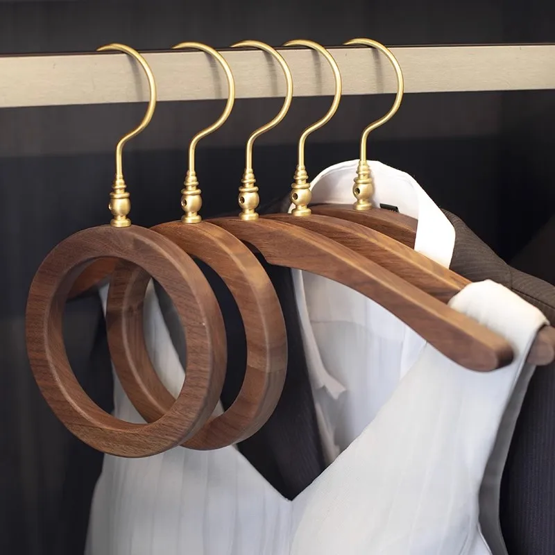 High End Walnut Hangers Non Slip No Mark Coats Hangers Vintage Style Wardrobe Clothes Holders Gift
High End Walnut Hangers Non Slip No Mark Coats Hangers Vintage Style Wardrobe Clothes Holders Gift
