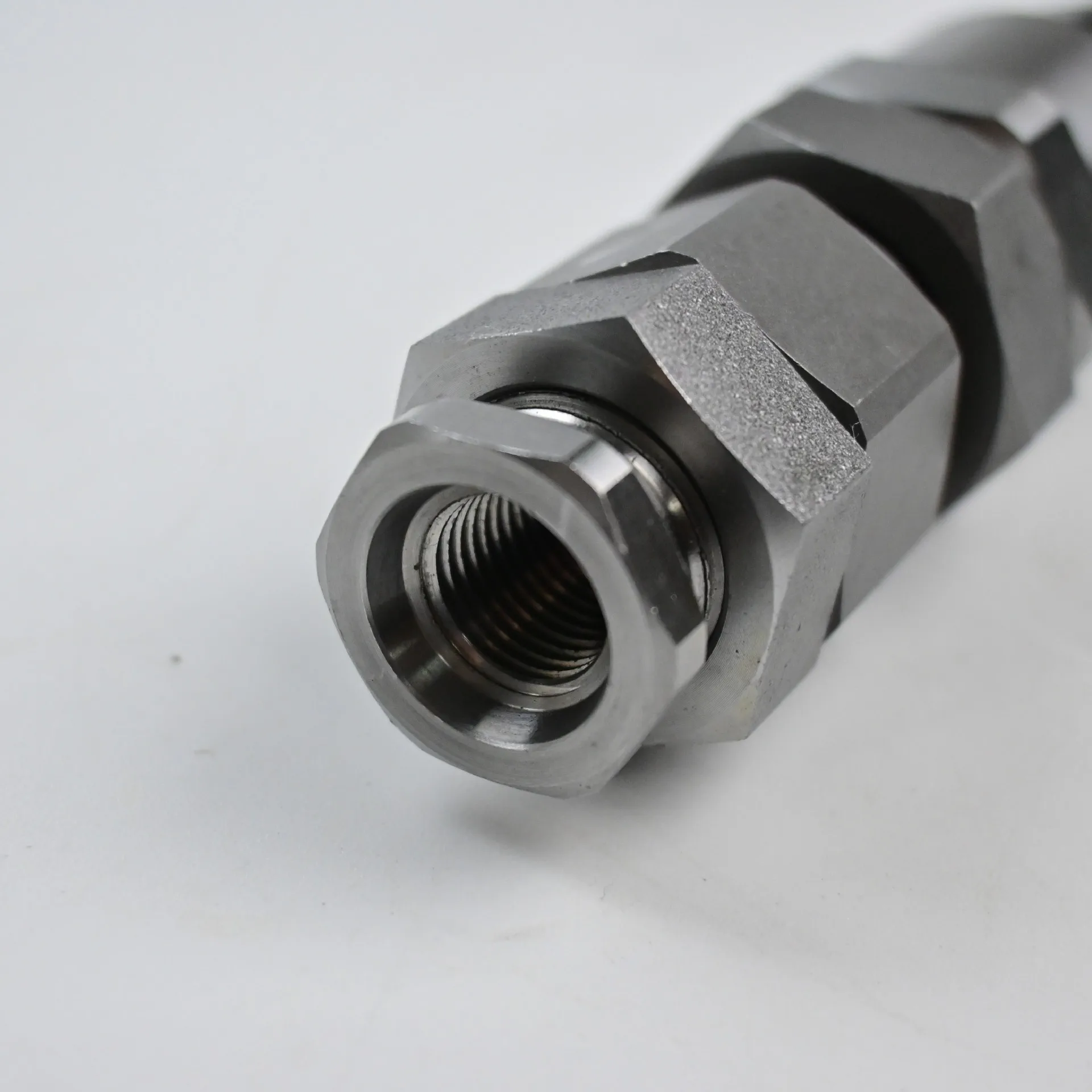 14513267 Suitable for DH220-5 Main Gun Hydraulic Relief Valve Excavator Construction Machinery Parts
14513267 Suitable for DH220-5 Main Gun Hydraulic Relief Valve Excavator Construction Machinery Parts