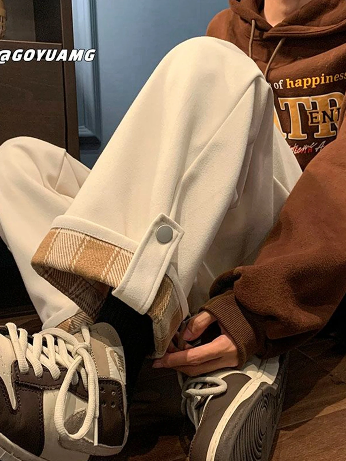 Casual Wide Leg Sports Pants Women's Straight Cut Spring Autumn New Style Student Loose Versatile Cuffed Color Block Pants
Casual Wide Leg Sports Pants Women's Straight Cut Spring Autumn New Style Student Loose Versatile Cuffed Color Block Pants
