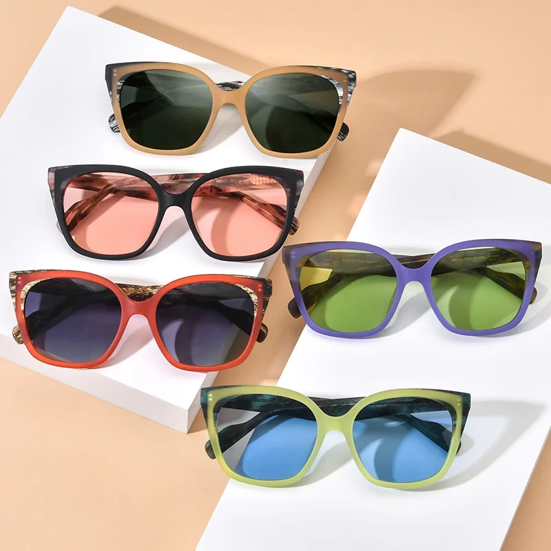 Stylish vintage polarized sunglasses for men and women frosted square anti-glare goggles Bike fishing UV protection UV400
Stylish vintage polarized sunglasses for men and women frosted square anti-glare goggles Bike fishing UV protection UV400