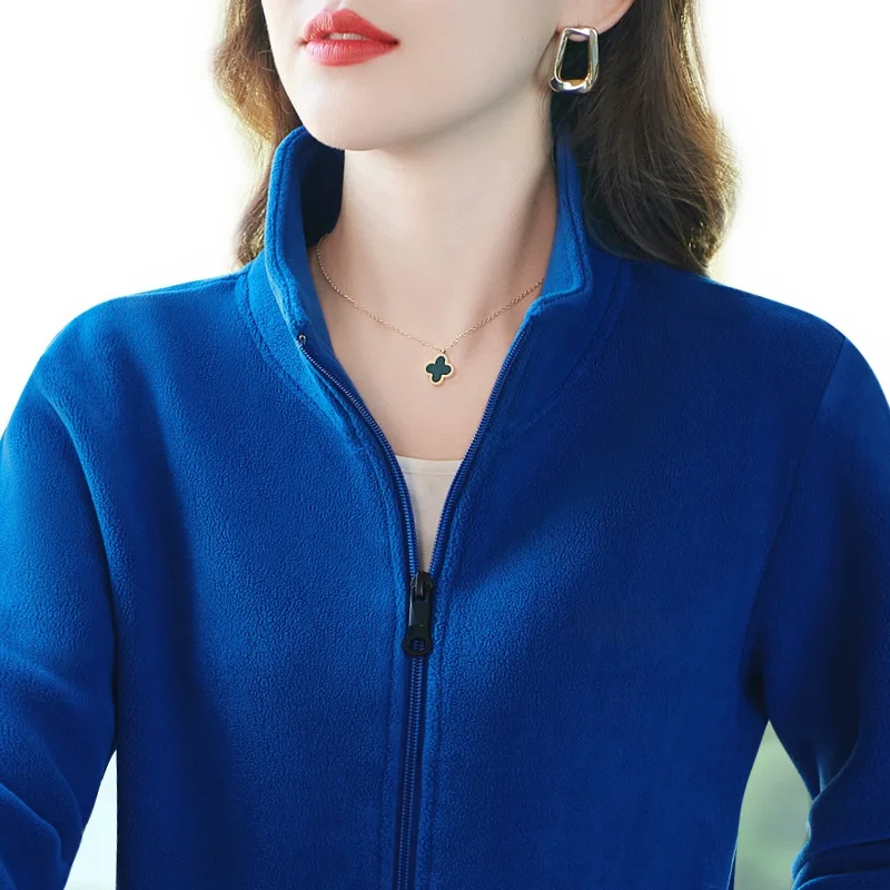 Женский кардиган Klein Blue на весну-осень, повседневный, с длинными рукавами, свободный, универсальный, для отдыха, больших размеров
Женский кардиган Klein Blue на весну-осень, повседневный, с длинными рукавами, свободный, универсальный, для отдыха, больших размеров