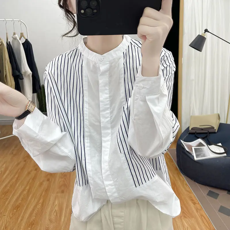 Pure Cotton Long-sleeved Shirt for Women in Spring Loose Age-reducing Top Round Neck Retro Base Shirt
Pure Cotton Long-sleeved Shirt for Women in Spring Loose Age-reducing Top Round Neck Retro Base Shirt