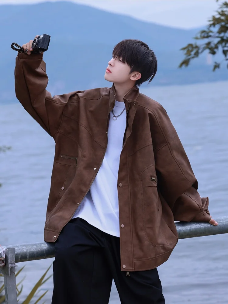American Sle Leather Jaet for Men Spring Autumn Youth Faion PU Leather Coat Boys Long Sve Zipper Closure Windproof
American Sle Leather Jaet for Men Spring Autumn Youth Faion PU Leather Coat Boys Long Sve Zipper Closure Windproof