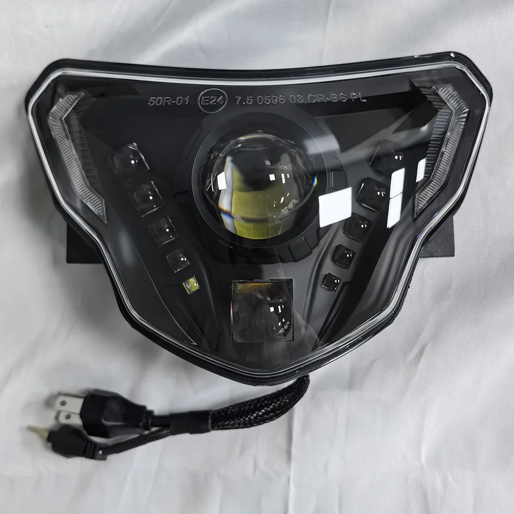 For BMW G310GS G310R G 310 GS R 2016-2020 LED Headlight Headlamp H4 Bulb Head Lamp Motorrad w/ DRL Motorcycle Light Assembly E24
For BMW G310GS G310R G 310 GS R 2016-2020 LED Headlight Headlamp H4 Bulb Head Lamp Motorrad w/ DRL Motorcycle Light Assembly E24