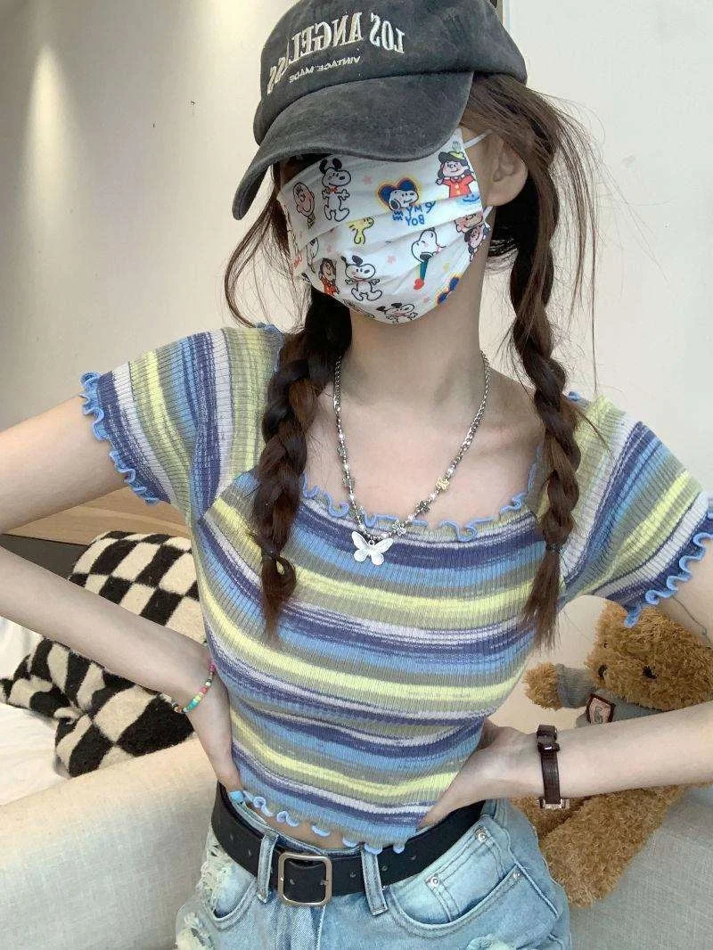 oulder Tirt Striped Knitted ort Sve Women's Summer Top Casual Chic Wooden Design ort Length Faionable
oulder Tirt Striped Knitted ort Sve Women's Summer Top Casual Chic Wooden Design ort Length Faionable