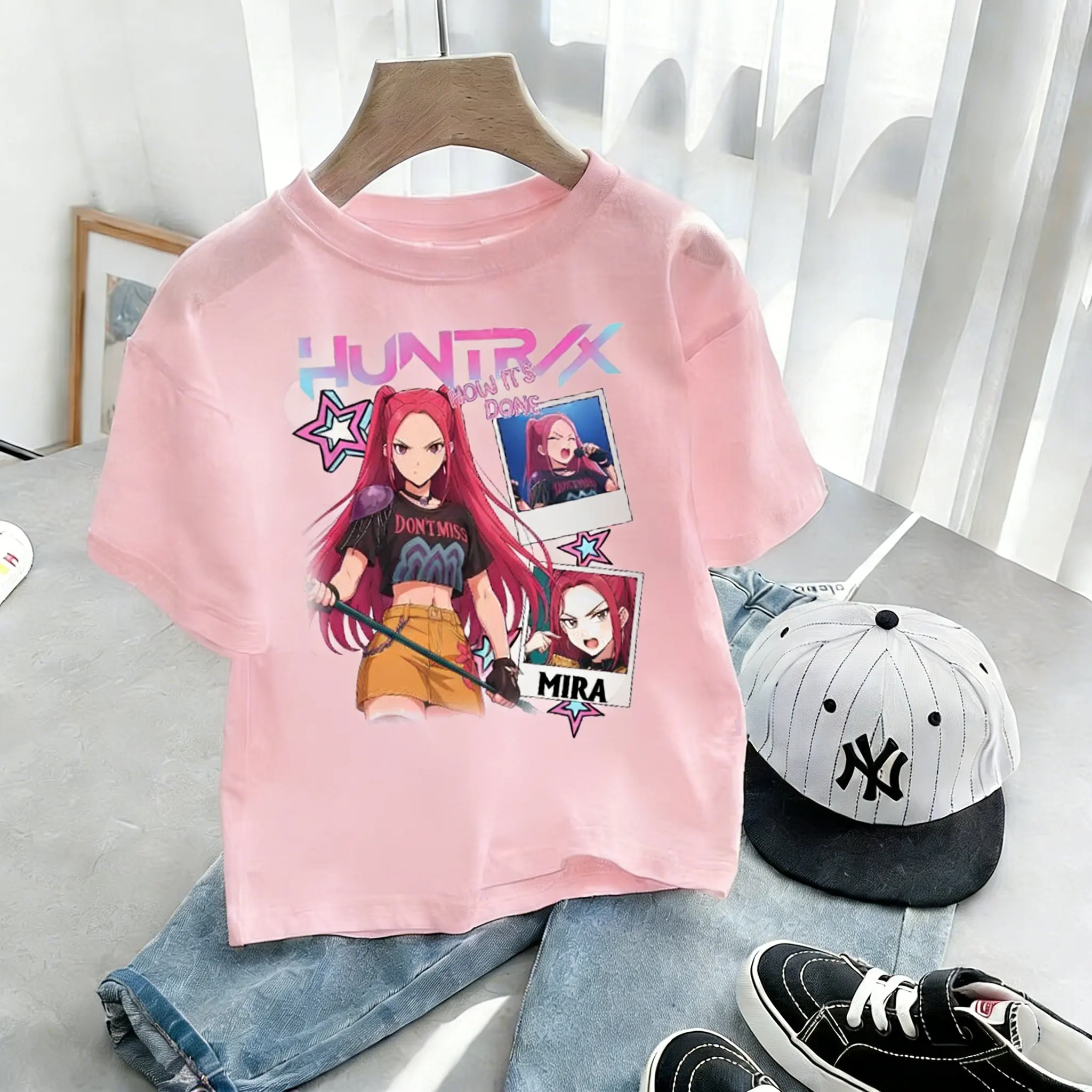 Новинка 2026: Футболка Y2K Demon Hunters для всей семьи (детская, женская, мужская) в стиле K-pop, аниме, с коротким рукавом, повседневный топ, уличная одежда, лето
Новинка 2026: Футболка Y2K Demon Hunters для всей семьи (детская, женская, мужская) в стиле K-pop, аниме, с коротким рукавом, повседневный топ, уличная одежда, лето