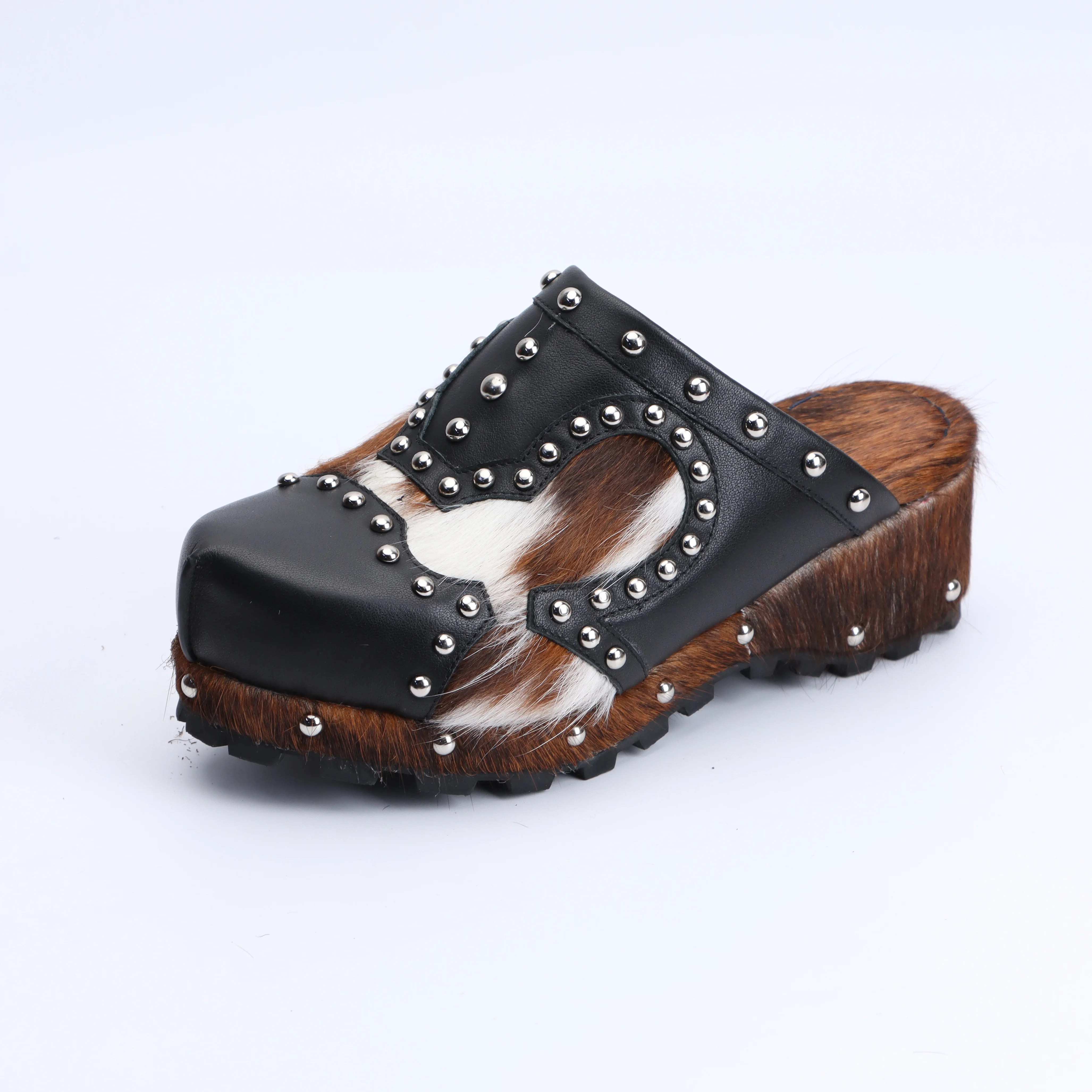 Luxury Designer Western Style Mule Sandals for Women, Handmade Cowhide Fur, Rubber Sole, Trendy 2025 Fashion Slides
Luxury Designer Western Style Mule Sandals for Women, Handmade Cowhide Fur, Rubber Sole, Trendy 2025 Fashion Slides