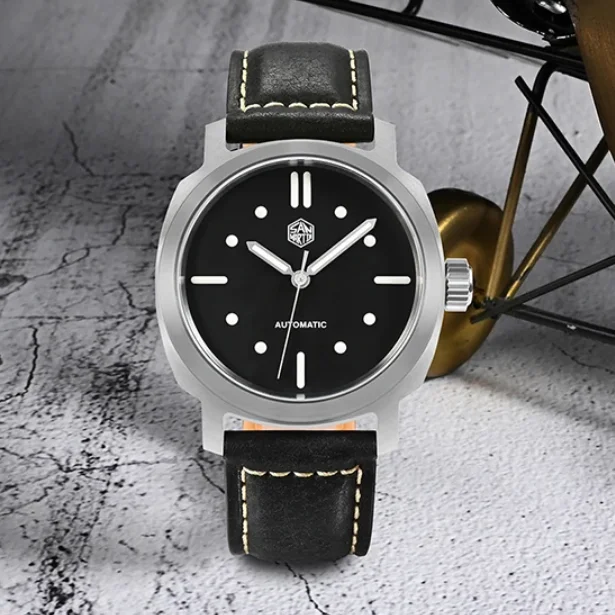 San Martin Men Automatic Watch Pilot 40MM Mechanical Wristwatch Diver 10Bar Waterproof Sapphire Mirror C3 Luminous YN55
San Martin Men Automatic Watch Pilot 40MM Mechanical Wristwatch Diver 10Bar Waterproof Sapphire Mirror C3 Luminous YN55