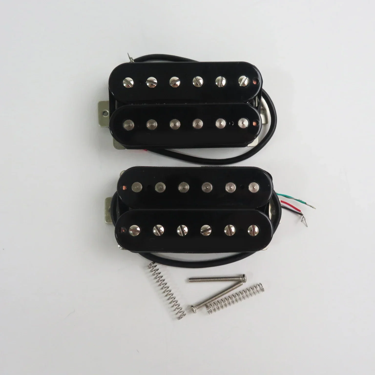 Звукосниматели для гитары Alnico 5, хамбакерные звукосниматели, набор звукоснимателей для электрогитары, черный/зебра для гитары LP ST
Звукосниматели для гитары Alnico 5, хамбакерные звукосниматели, набор звукоснимателей для электрогитары, черный/зебра для гитары LP ST