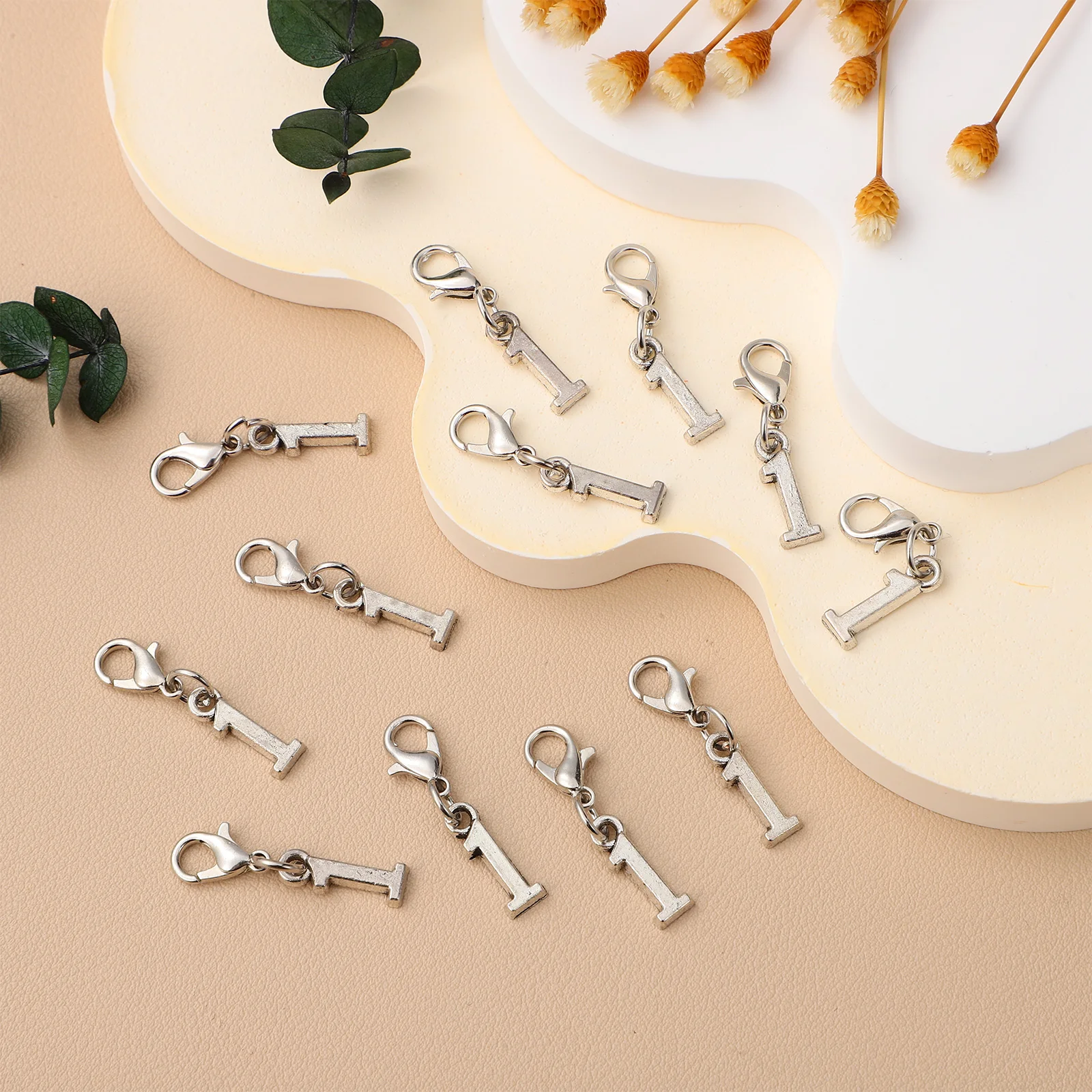 20 Pcs Alloy Pendant Charm Unique Shape for DIY Necklace Bracelet Earrings Jewelry Craft Accessories Lobster Buckle Clasps
20 Pcs Alloy Pendant Charm Unique Shape for DIY Necklace Bracelet Earrings Jewelry Craft Accessories Lobster Buckle Clasps