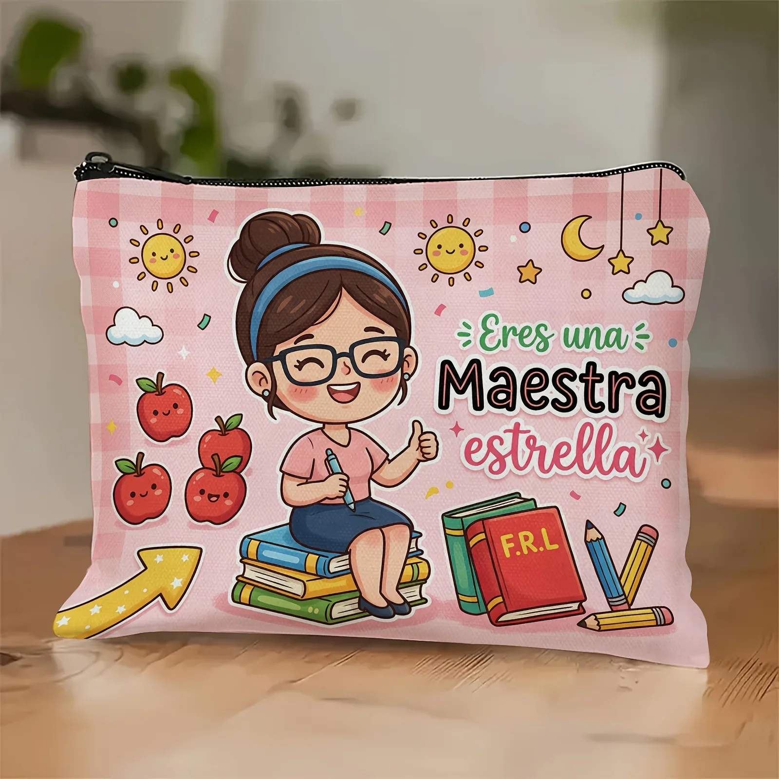 Spanish Teacher Gift Suitable for Large Pink Plaid Makeup Bag with "You Are the Teacher" Spanish Phrase,Teacher's Present
Spanish Teacher Gift Suitable for Large Pink Plaid Makeup Bag with "You Are the Teacher" Spanish Phrase,Teacher's Present