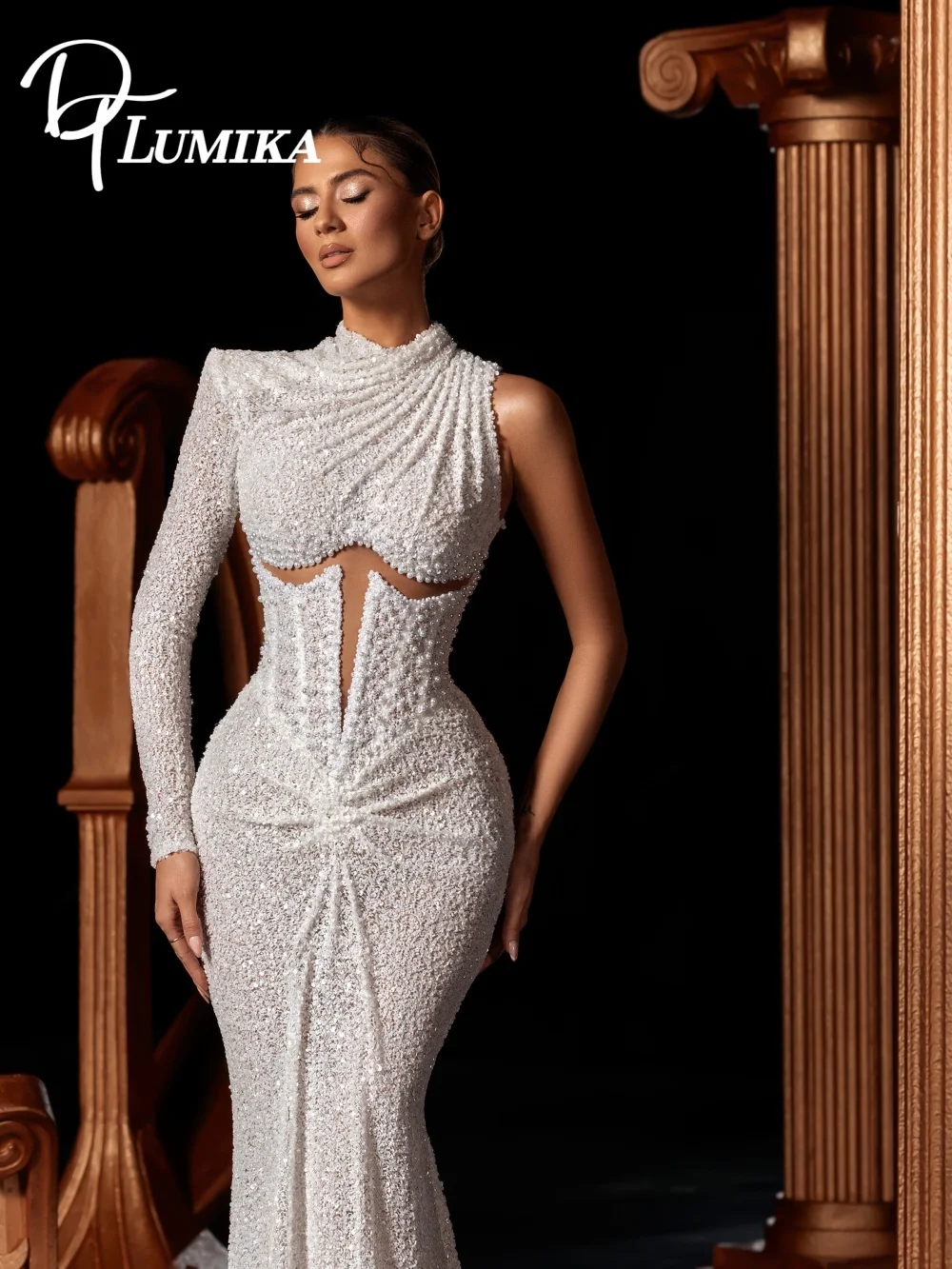 Dazzling High-Neck Embellished Wedding Dress 2026 Romantic Glitter-Cutout Bridal Gown Fashion Mermaid Floor-Length Bridal Dress
Dazzling High-Neck Embellished Wedding Dress 2026 Romantic Glitter-Cutout Bridal Gown Fashion Mermaid Floor-Length Bridal Dress