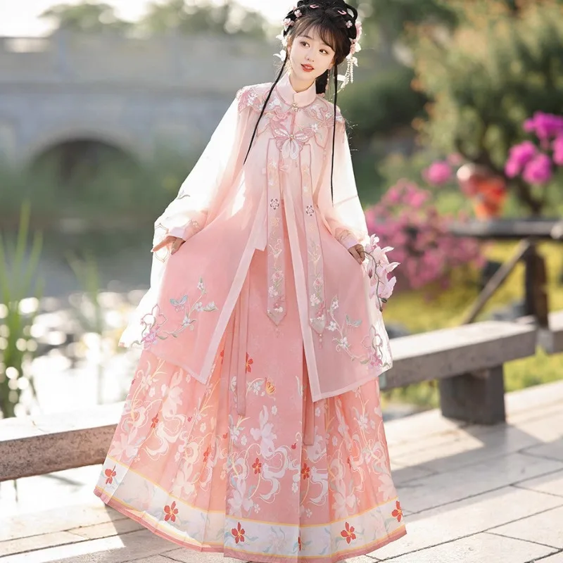 Hanfu women's new spring and summer ancient clothing Ming-made cloud shoulder stand-up collar cardigan horse skirt national
Hanfu women's new spring and summer ancient clothing Ming-made cloud shoulder stand-up collar cardigan horse skirt national