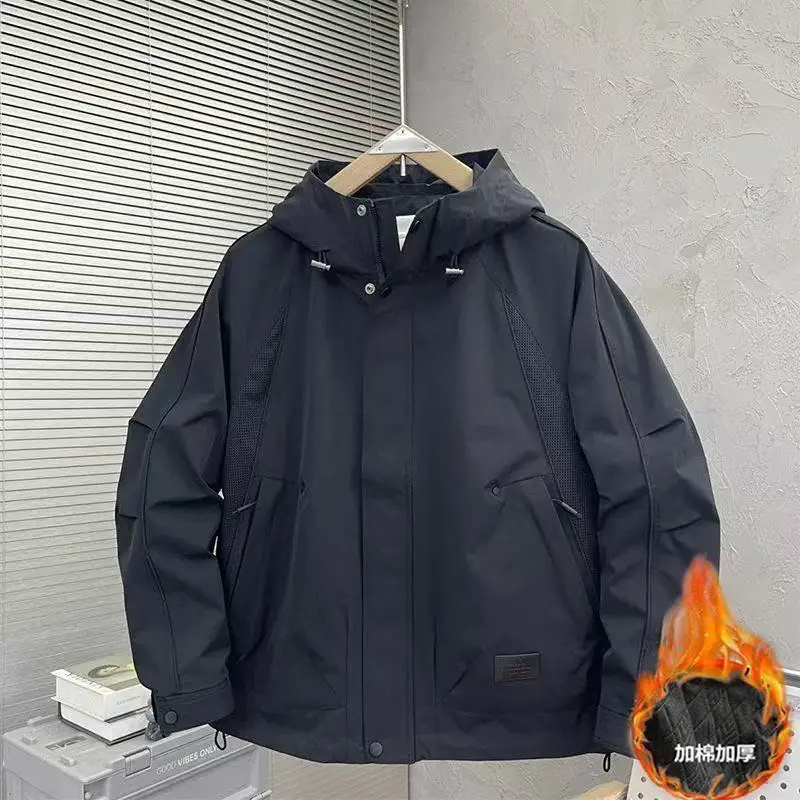 Мужская стеганая куртка с капюшоном — минималистичный универсальный дизайн для городской зимней рабочей куртки, атмосферостойкая изоляция
Мужская стеганая куртка с капюшоном — минималистичный универсальный дизайн для городской зимней рабочей куртки, атмосферостойкая изоляция