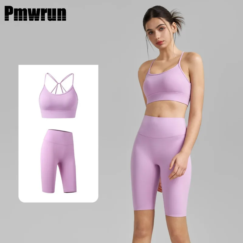 PMWRUN 2025 Yoga Two-Piece Set New Bare Sensation Fitness Lycra Five-Point Yoga Pants Fixed Cup Twist Gym Sports Bra For Women 
PMWRUN 2025 Yoga Two-Piece Set New Bare Sensation Fitness Lycra Five-Point Yoga Pants Fixed Cup Twist Gym Sports Bra For Women