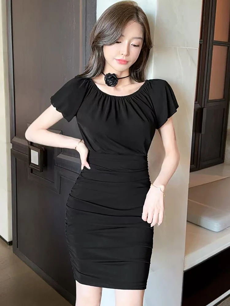 Autumn Black Short Sleeve Chic Slash Neck Sexy Mini Dress Women Pleated Bodycon Hip Wrap Dress 2026 Korean Vintage Evening Dress
Autumn Black Short Sleeve Chic Slash Neck Sexy Mini Dress Women Pleated Bodycon Hip Wrap Dress 2026 Korean Vintage Evening Dress