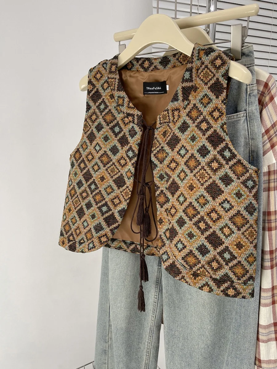 Retro Tassel Belted Vest Women's ort Sle Outerwear Autumn Winter Design Casual Faion Bell Sve Top by Morning Bell Ev...
Retro Tassel Belted Vest Women's ort Sle Outerwear Autumn Winter Design Casual Faion Bell Sve Top by Morning Bell Ev...