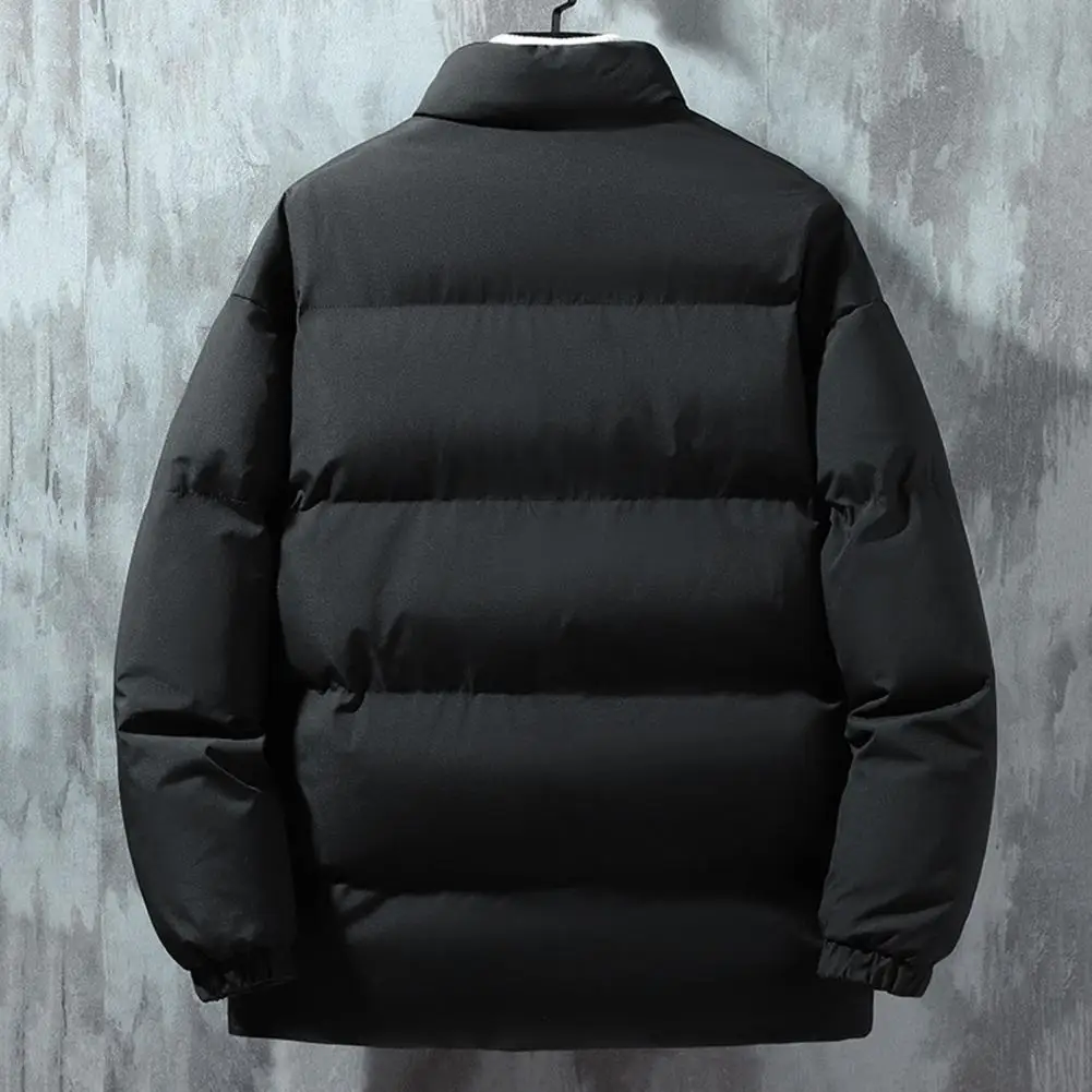 Пуховик мужской короткий легкий теплый пуховик Топ универсальная молодежная зимняя одежда повседневная модная верхняя одежда с боковым карманом
Пуховик мужской короткий легкий теплый пуховик Топ универсальная молодежная зимняя одежда повседневная модная верхняя одежда с боковым карманом