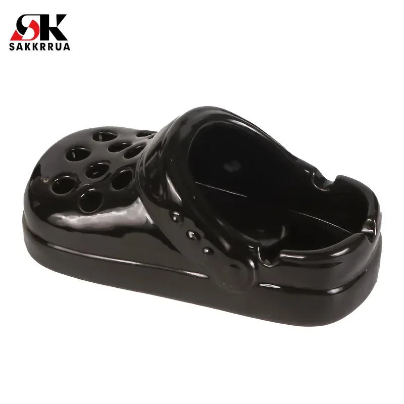 Sakkrrua Creative Hole Shoe Ashtray, Personalized High-end Light Luxury Decorative Ashtray, Fashionable Trend Ashtray
Sakkrrua Creative Hole Shoe Ashtray, Personalized High-end Light Luxury Decorative Ashtray, Fashionable Trend Ashtray