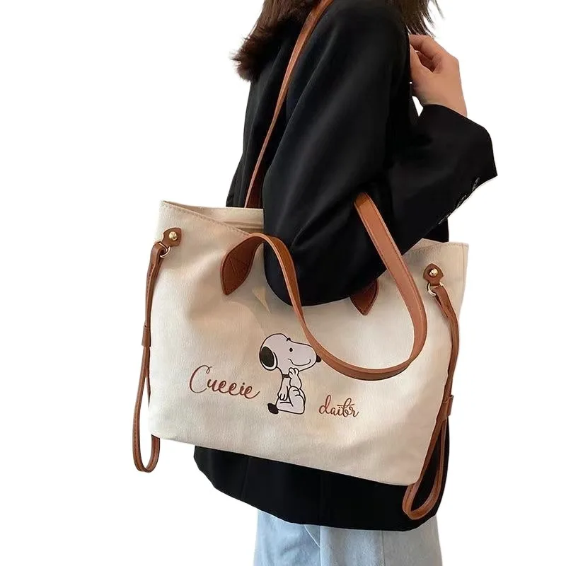 Snoopy bag cartoon cartoon cartoon cute kawaii class commuting bag women shoulder canvas bag holiday gift wholesale new model
Snoopy bag cartoon cartoon cartoon cute kawaii class commuting bag women shoulder canvas bag holiday gift wholesale new model